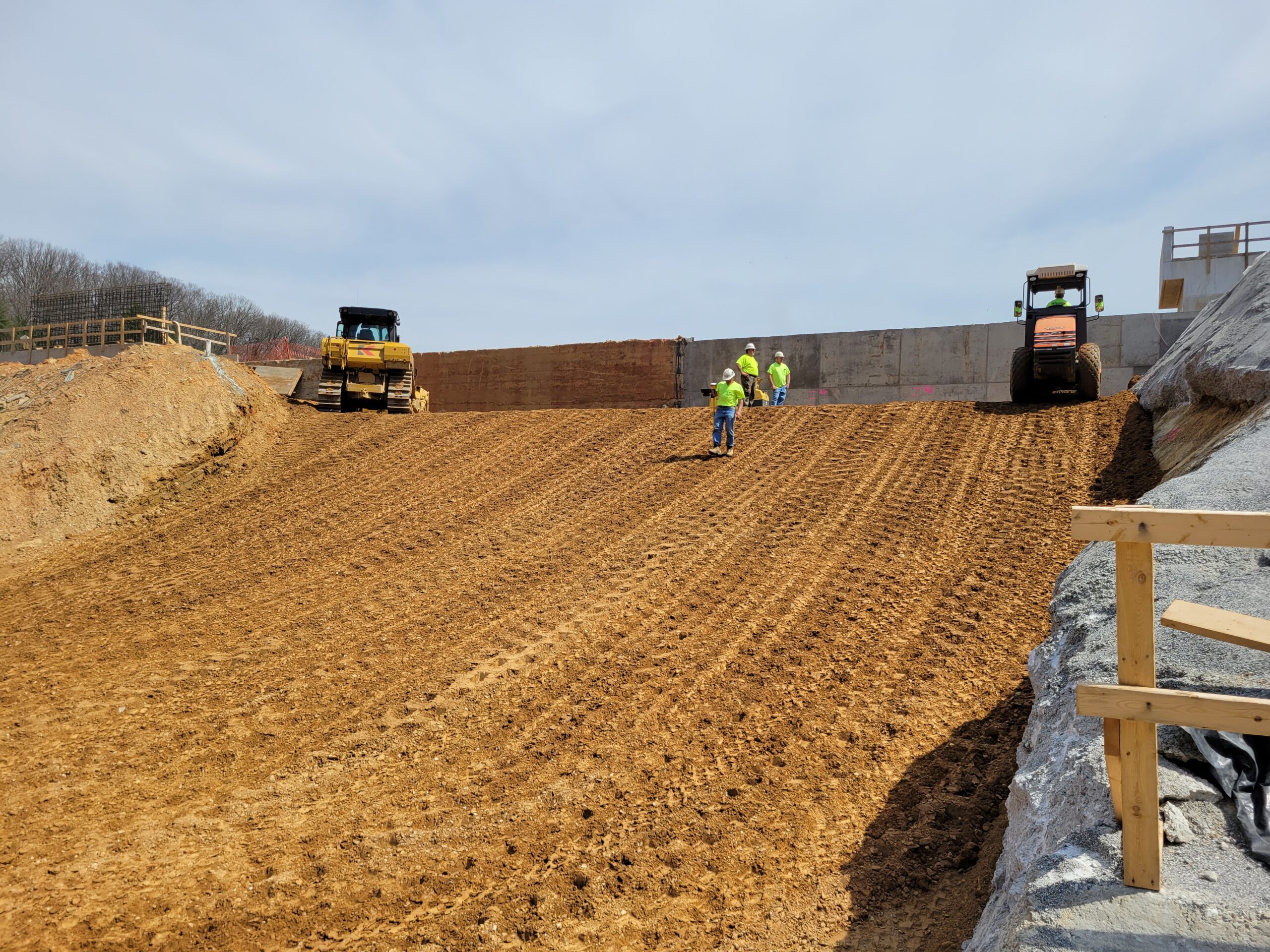 The embankment construction at Lake Williams Dam.