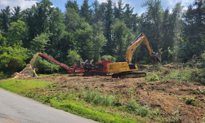 Heavy construction equipment at the Lake Williams Dam.