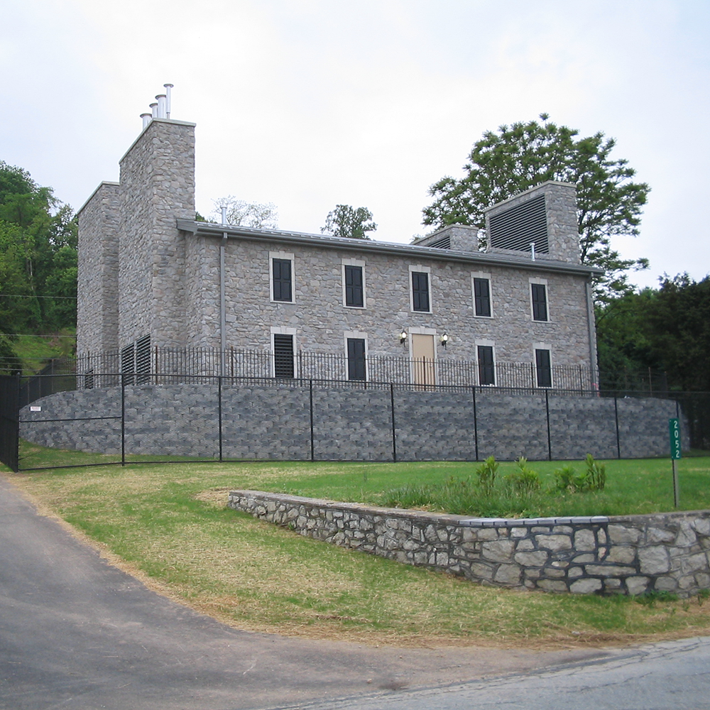 The Susquehanna Pumping Station in 2004.